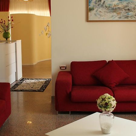 Hotel Solaris Giulianova Esterno foto