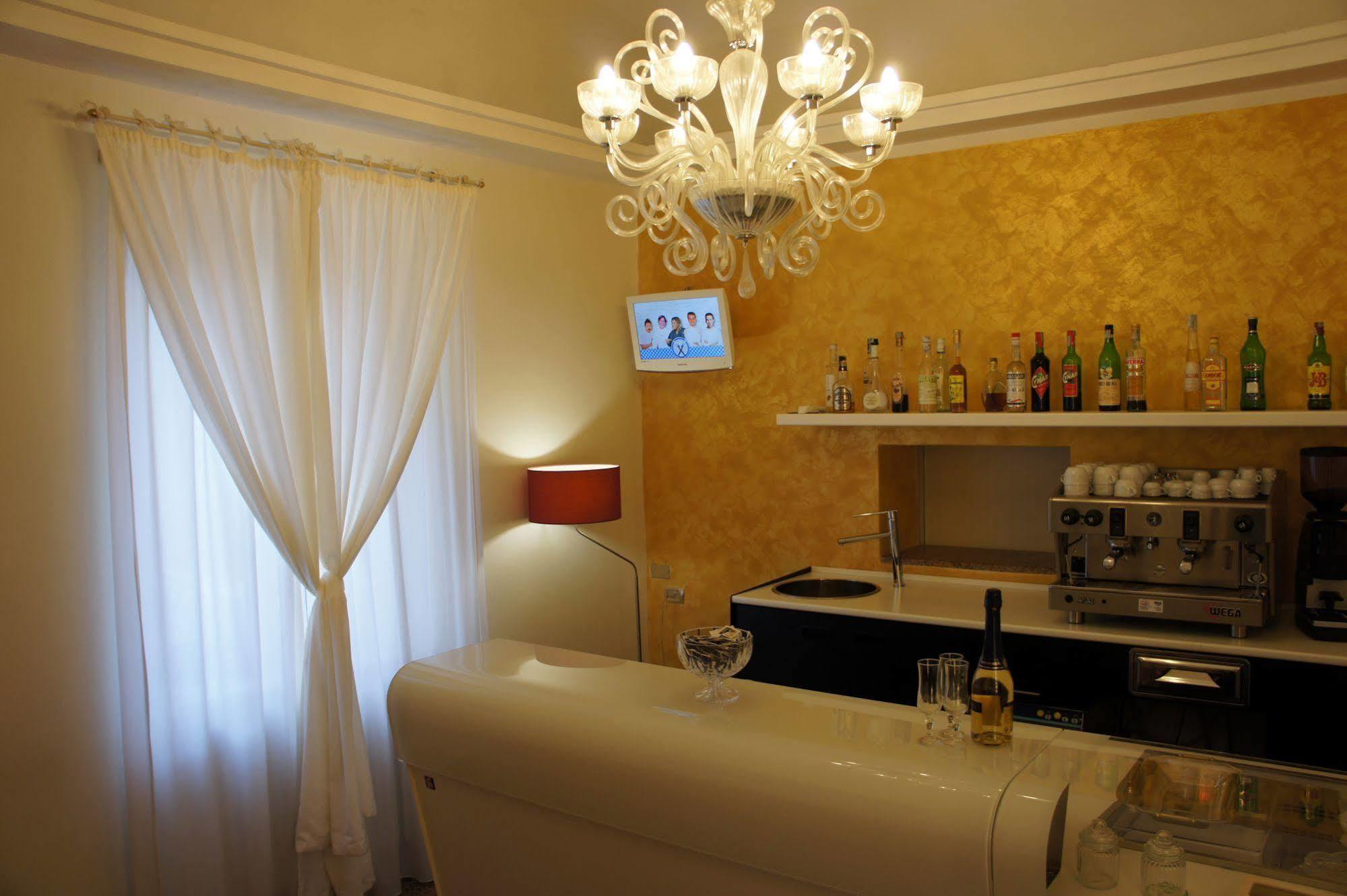 Hotel Solaris Giulianova Esterno foto
